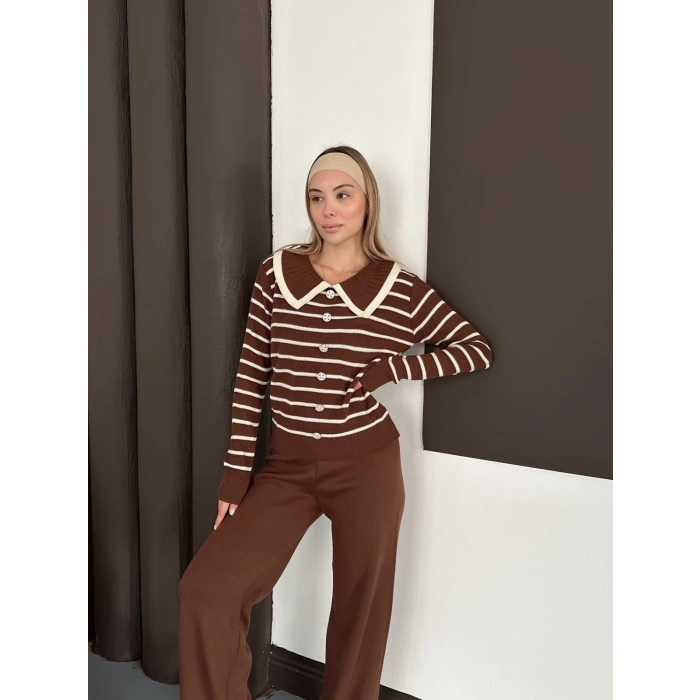 Yaka Detaylı Çizgili İkili Linda Triko Takım Kahve