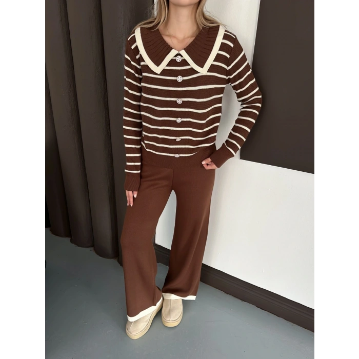 Yaka Detaylı Çizgili İkili Linda Triko Takım Kahve