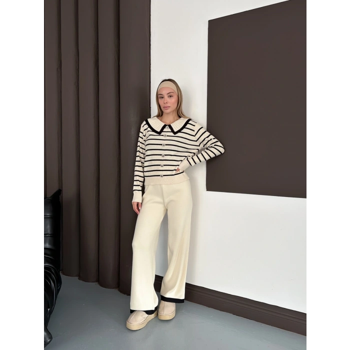 Yaka Detaylı Çizgili İkili Linda Triko Takım Krem