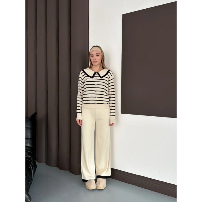 Yaka Detaylı Çizgili İkili Linda Triko Takım Krem