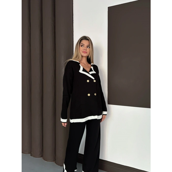 Yaka Detaylı Triko Takım Siyah