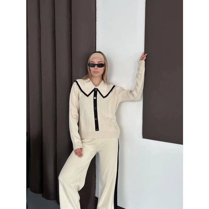 Yaka Detaylı Yan Şeritli Triko Takım Krem