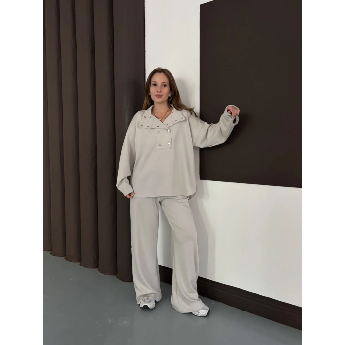 Yaka Düğme Detaylı Rahat Kesim Takım Taş