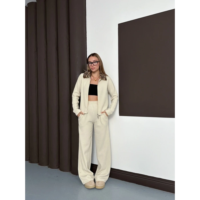 Yaka Leopar Peluş Detay Modal Takım Ekru