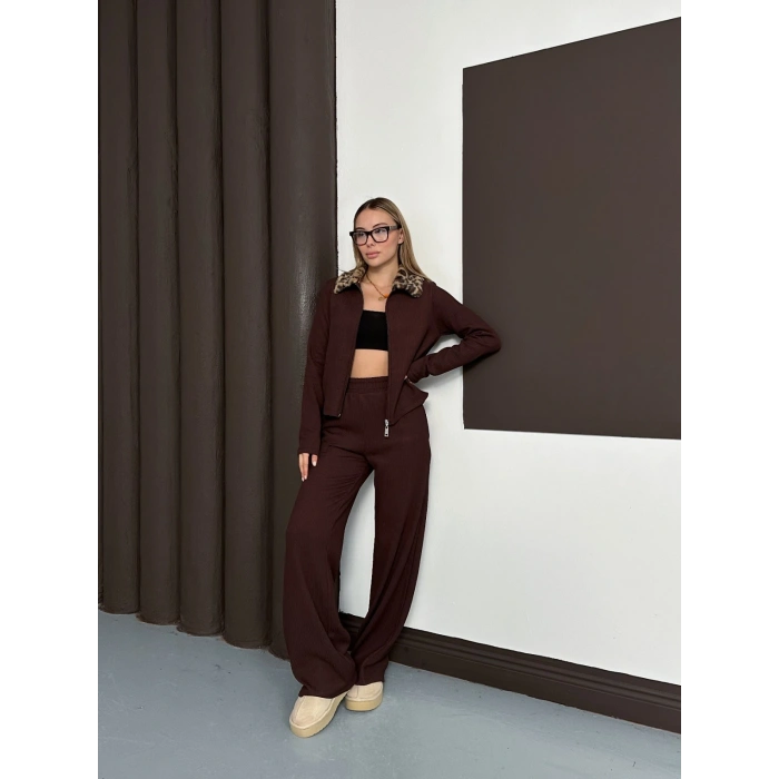 Yaka Leopar Peluş Detay Modal Takım Kahve