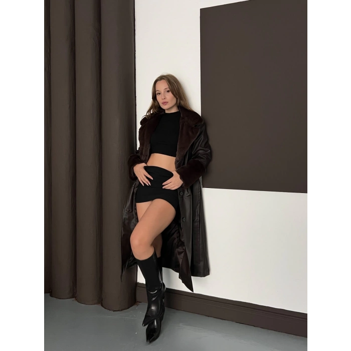Yaka Peluş Detaylı Kuşaklı Deri Uzun Ceket Kahverengi