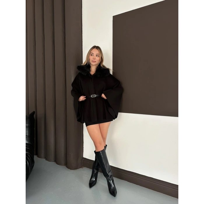 Yaka Peluş Kemerli Panço Siyah