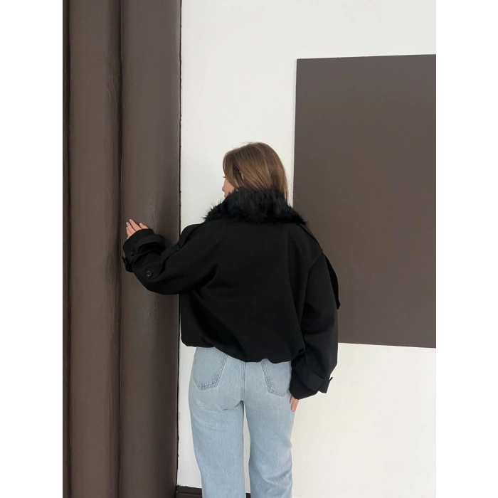 Yaka Peluşlu Bel Lastikli Tasarım Ceket Siyah