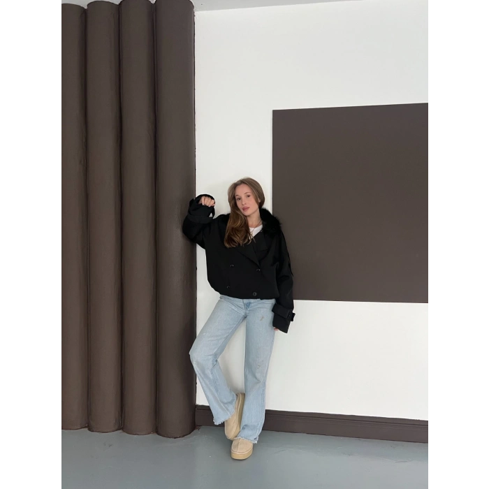 Yaka Peluşlu Bel Lastikli Tasarım Ceket Siyah