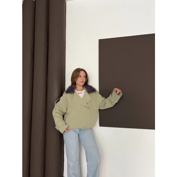 Yaka Peluşlu Bel Lastikli Tasarım Ceket Yeşil