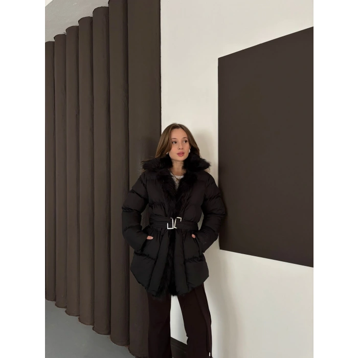 Yaka Peluşlu Kemer Detaylı Şişme Mont Siyah