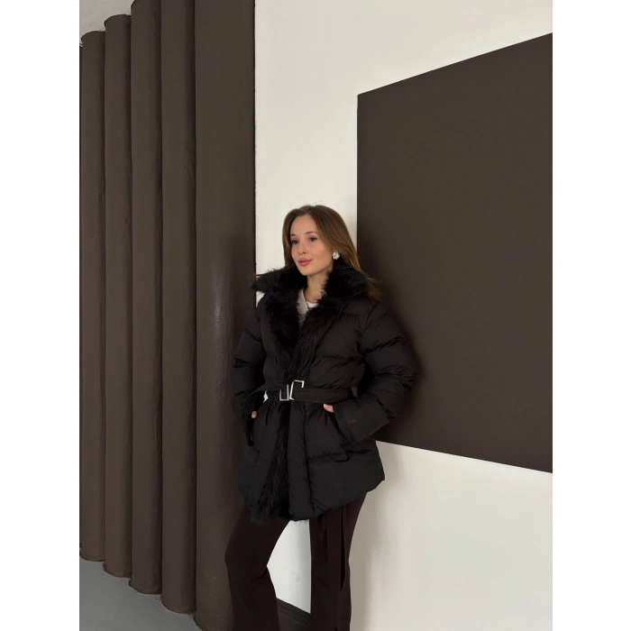 Yaka Peluşlu Kemer Detaylı Şişme Mont Siyah