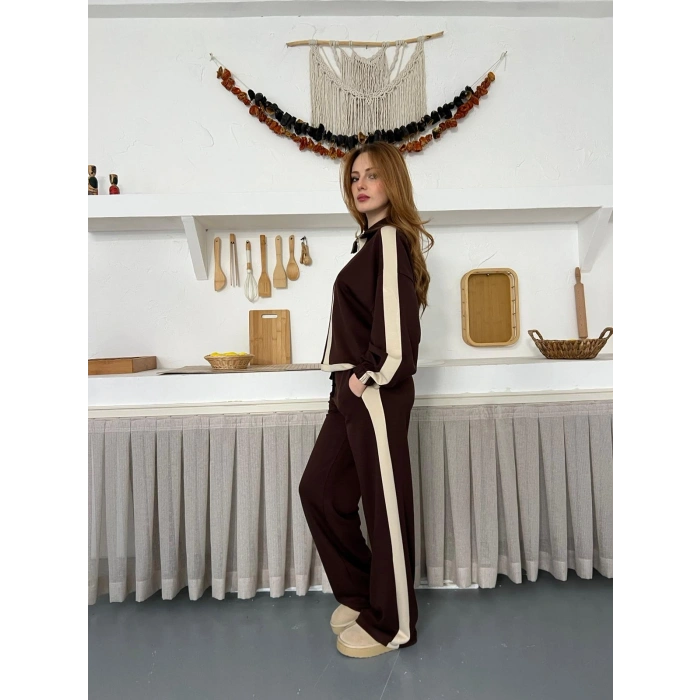 Yarım Fermuar Detaylı Şeritli Takım Acı Kahve