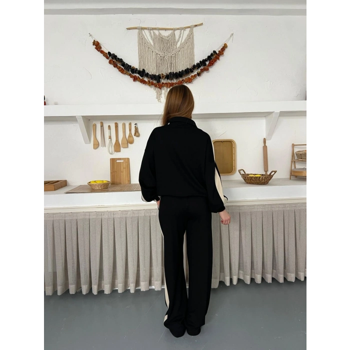 Yarım Fermuar Detaylı Şeritli Takım Siyah