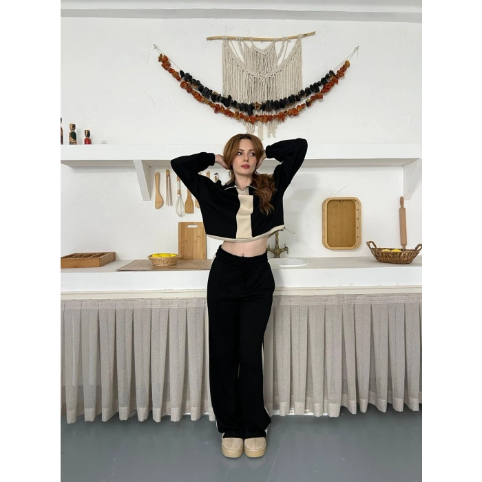 Yarım Fermuar Detaylı Şeritli Takım Siyah