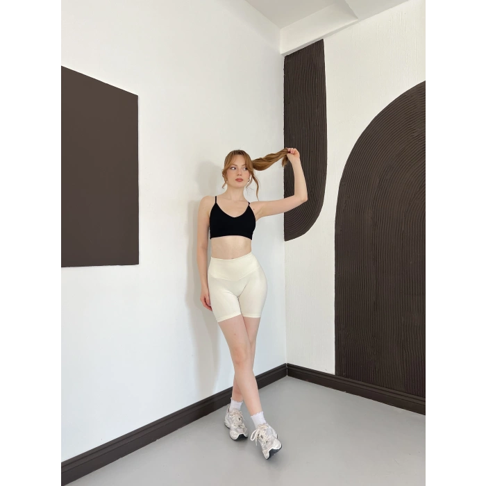 Yüksek Bel Dikişsiz Spor Şort Bej