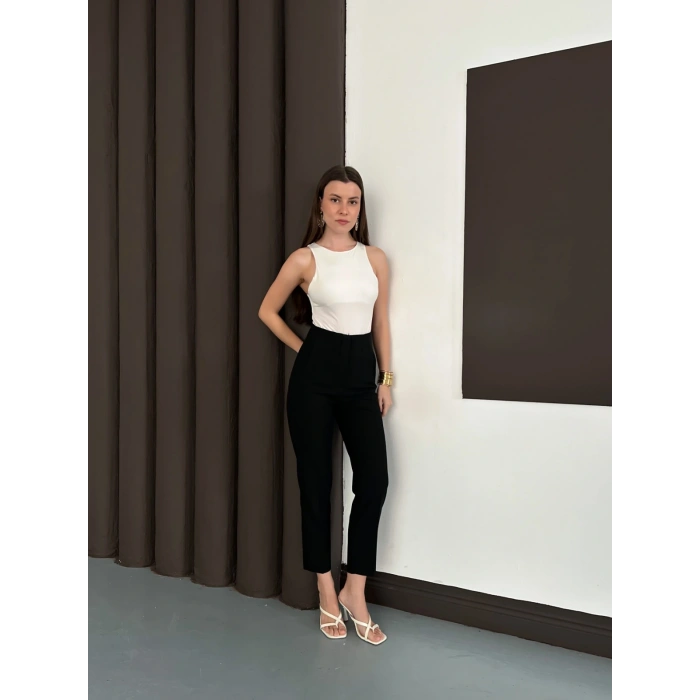 Yüksek Bel Ön Pile Detaylı Modern Tasarım Pantolon Siyah