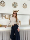 Pile Detaylı Kemerli Bol Paça Pantolon Lacivert