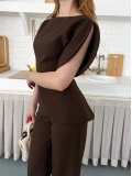 Omuz Detaylı Pantolonlu Takım Kahve
