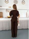 Omuz Detaylı Pantolonlu Takım Kahve
