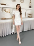 Minimal Çizgisi ve Modern Omuz Detaylı Mini Elbise Beyaz