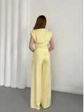 Omuz Vatkalı Asimetrik Kesim Takım Sarı