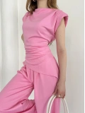 Omuz Vatkalı Asimetrik Kesim Takım Pembe