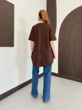 Modal Kumaş Garnili Asimetrik Oversize Tişört Kahve