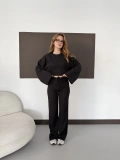 Bisiklet Yaka Piliseli Crop-Pantolon Takım Siyah