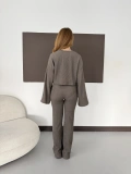 Bisiklet Yaka Piliseli Crop-Pantolon Takım Vizon