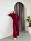 Dik Yaka Parmak Geçmeli Triko Takım Bordo