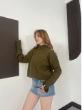 Dik Yaka Yumoş Oversize Crop Triko Kazak Haki