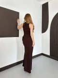 Halter Yaka Bel Detaylı Yırmaçlı Sandy Elbise Kahve