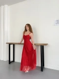 İçi Astarlı Tül Detaylı Askılı Elbise Kırmızı