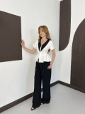 Kontrast Yaka Peplum Detaylı Bluz Beyaz