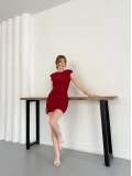 Omuz Vatkalı Drape Detaylı Mini Elbise Kırmızı