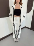 Şerit Detaylı Bol Paça Oversize Kalıp Eşofman Takımı Beyaz