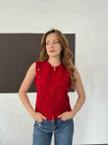 Süs Düğmeli Triko Yelek Kırmızı