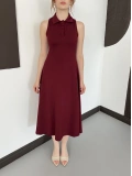 Yaka Detay Sıfır Kol Midi Elbise Bordo