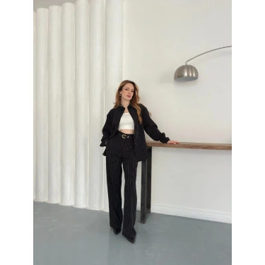 Çizgi Detaylı Gömlekli Takım Siyah