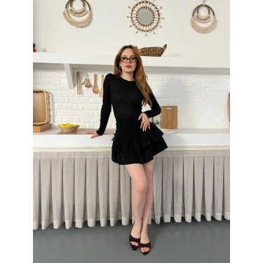 Kuş Gözü Detaylı İçi Şortlu Mini Etek Siyah