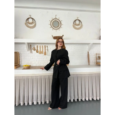 Gold Kemer Detaylı Tasarım Yaka Takım Siyah