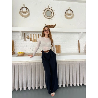 Pile Detaylı Kemerli Bol Paça Pantolon Lacivert