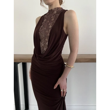 Dantel Detaylı Drapeli Couture Gece Elbisesi Kahve