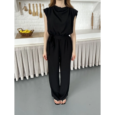 Kuşaklı Yaka Detaylı Zarif Tulum Siyah