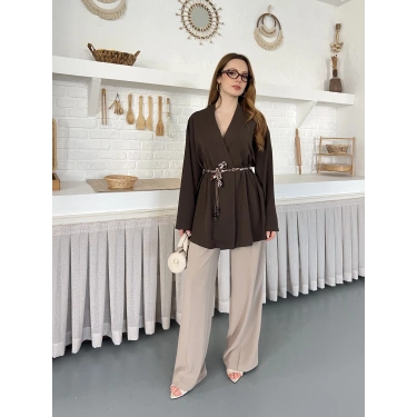 Kruvaze Yaka Bel Kuşaklı Tasarım Bluz Kahve