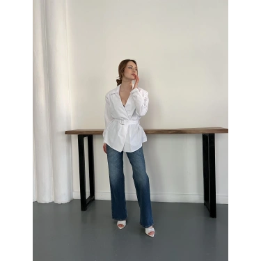 Kemer Detaylı Poplin Gömlek Beyaz