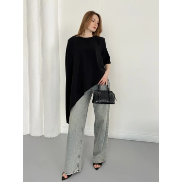 Asimetrik Kesim Vatkalı Tasarım Bluz Siyah