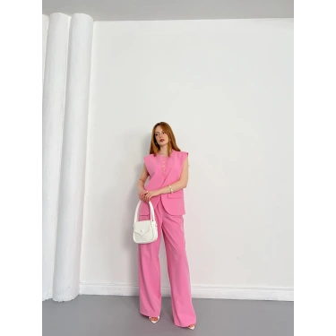 Gold Düğme Detaylı Tasarım Yelekli Takım Pembe