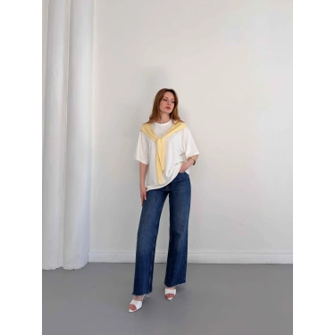 Omuzdan Bağlama Detaylı Oversize Tişört Sarı